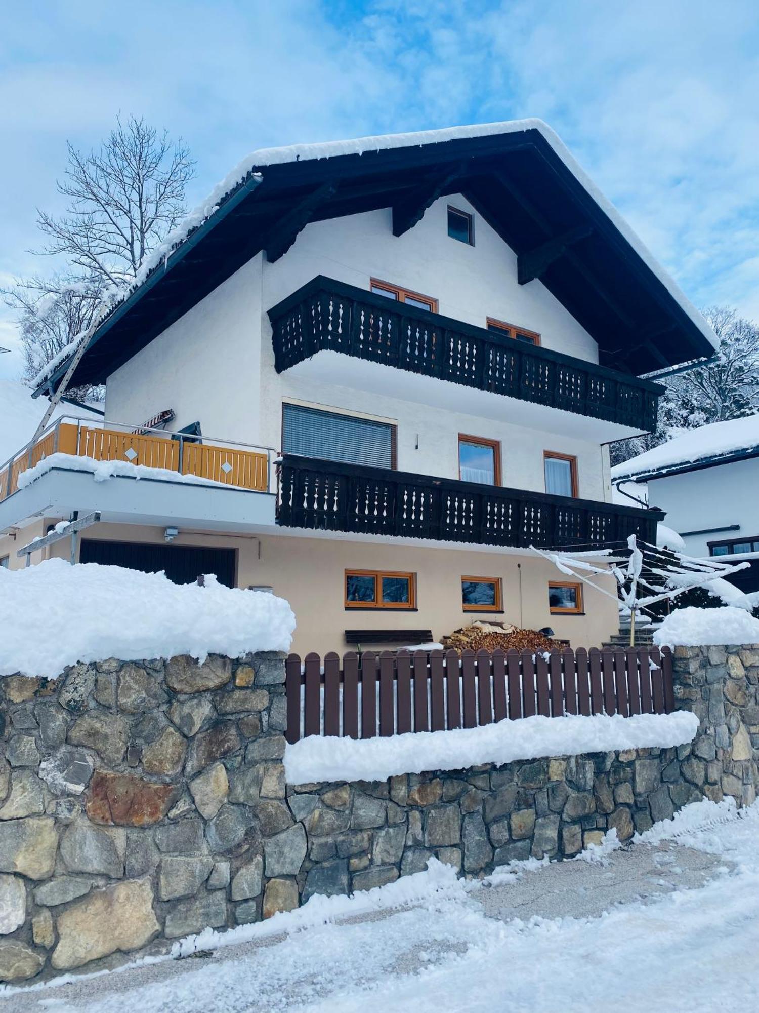 Villa Ferienhaus Joloisia Mit Blick Auf Planai Schladming Exterior foto